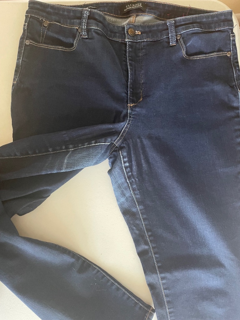 Talbots Flawless Five-Pocket Straight-leg Jeans Dark Wash Denim in Size 14 - Picture 6 of 10